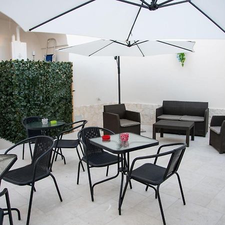 Camera Doppia Letti Singoli Senza Finestra Dimora Guerrieri Apartment Brindisi Exterior foto