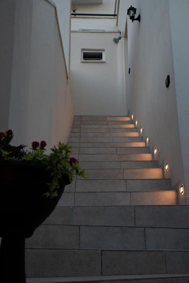Camera Doppia Letti Singoli Senza Finestra Dimora Guerrieri Apartment Brindisi Exterior foto